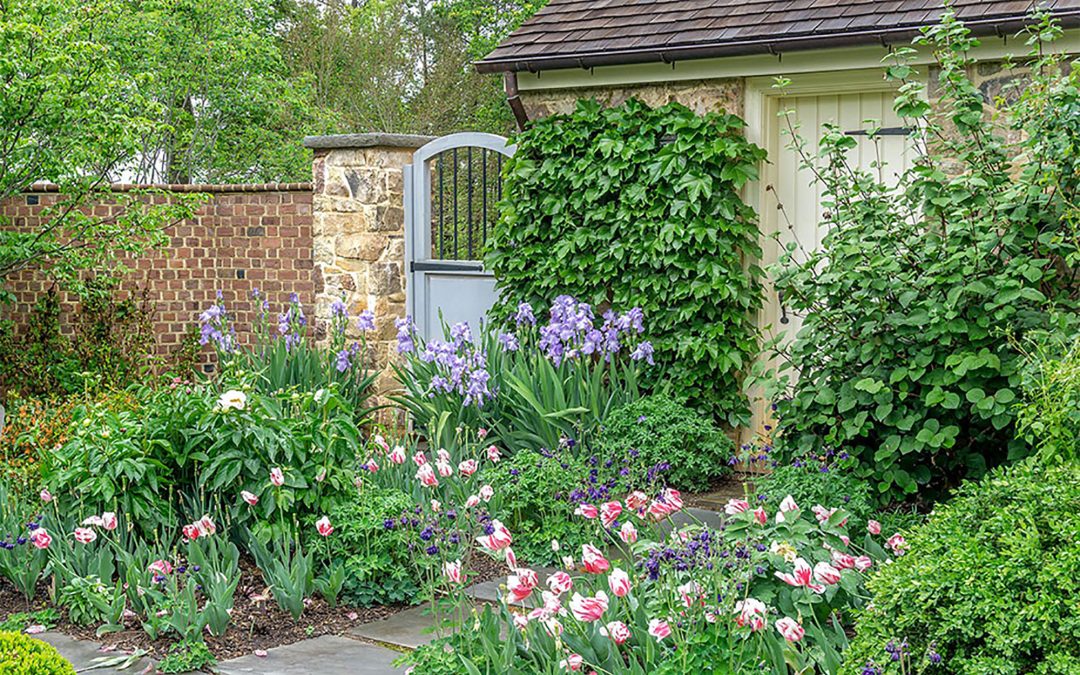 Gardens & Greenhouses